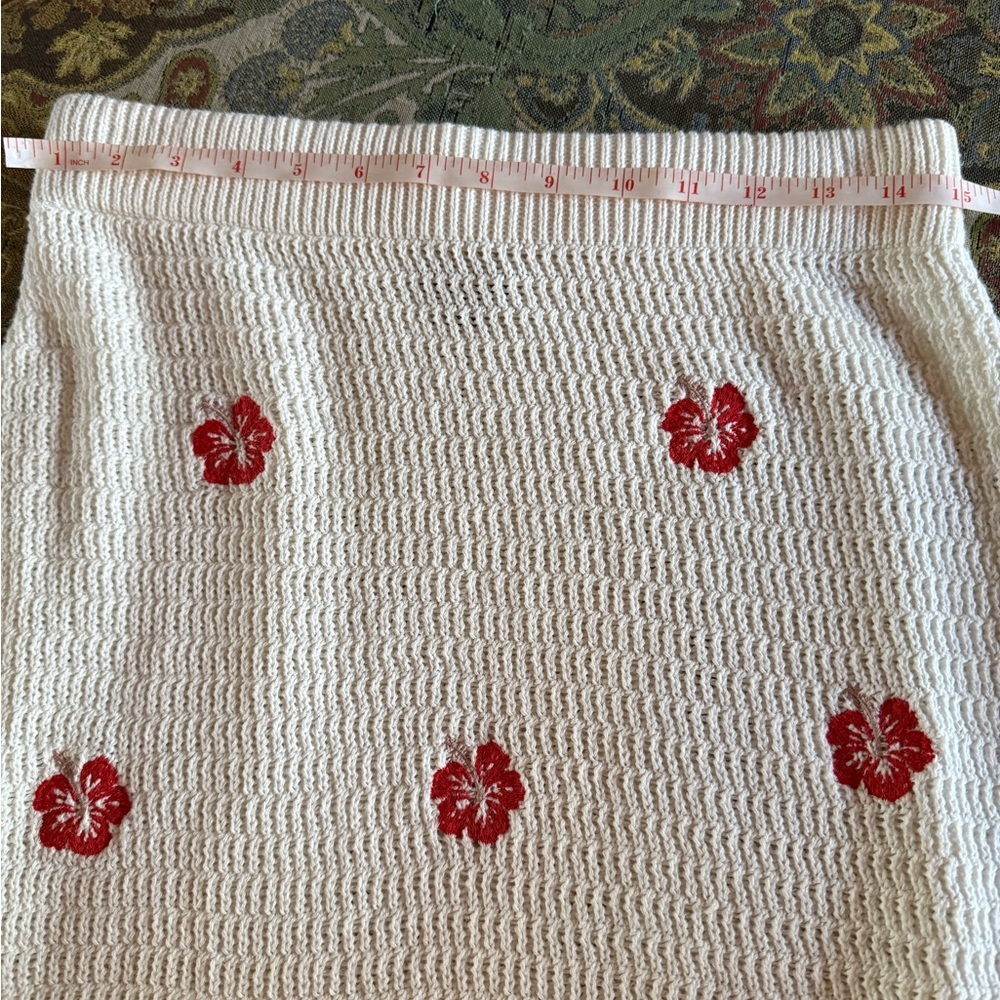 Wild Fable White and Red Crochet Skirt Set - Picture 7 of 9
